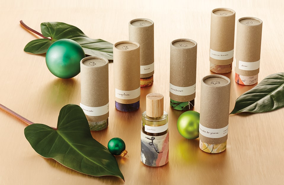 Natura Brasil Collages Fragrance Collection with Xmas Balls