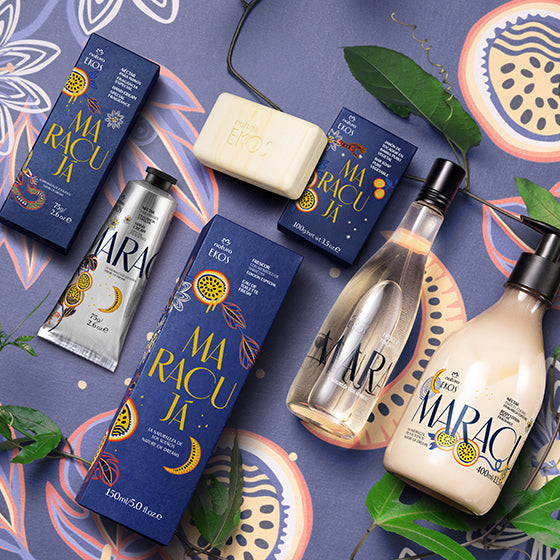 TAKING CARE OF YOU AND NATUREThe Ekos Maracujá Nature of Dreams products are vegan and made with natural ingredients, 100% organic alcohol, and up to 30% recycled glass. Since 2009, Natura has contributed to income generation and employment for over 700 families who harvest Maracujá.&nbsp;→ &nbsp;CLICK HERE &nbsp; and discover the full range of Maracujá Nature of Dreams